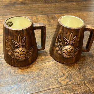 Hand Done Treasure-Craft of Hawaii Set of Two Mugs!
